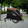 banco-scooter-preto-estofado-marrom-01